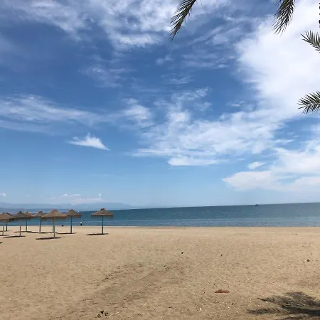 Appartamento Carihuela Apartment, 2nd Line *